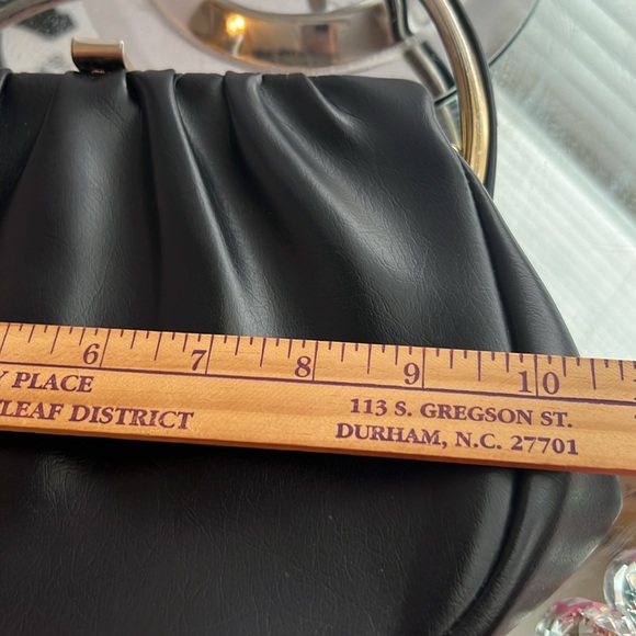 LOW START vintage black leather silver metal strap handbag - Picture 9 of 11